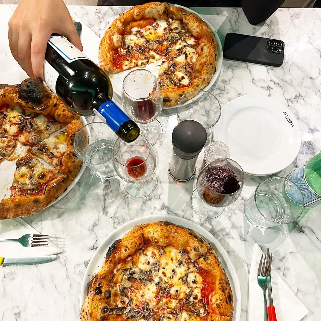 Frozen Neapolitan Style Pizza Truffle & Mushroom 450G | Available in CPT & GP only