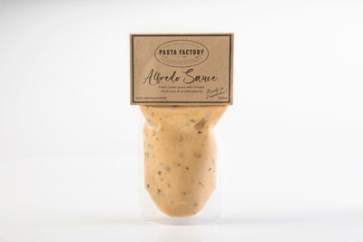 Pasta Factory | Alfredo Creamy Chicken & Mushroom Pasta Sauce 200ML